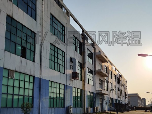 為什么環(huán)?？照{(diào)是廠房降溫常用設(shè)備呢？