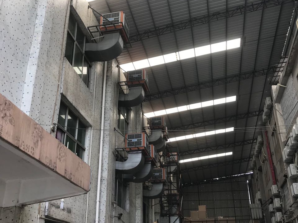 手袋廠針車車間環(huán)?？照{(diào)降溫工程