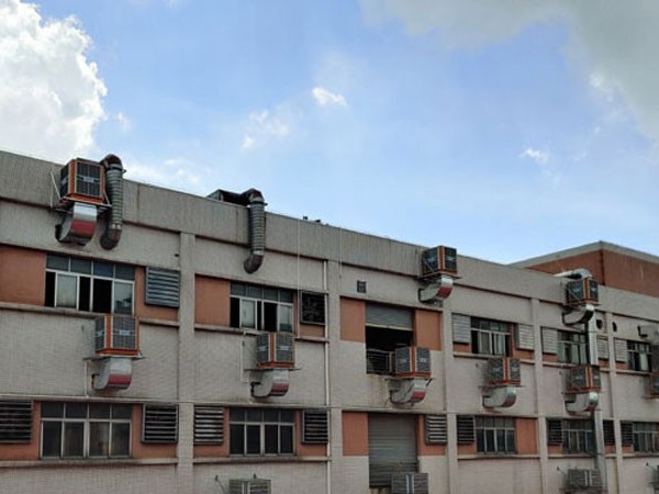 東莞環(huán)?？照{(diào)廠家.1.5KW環(huán)?？照{(diào).車間降溫設備